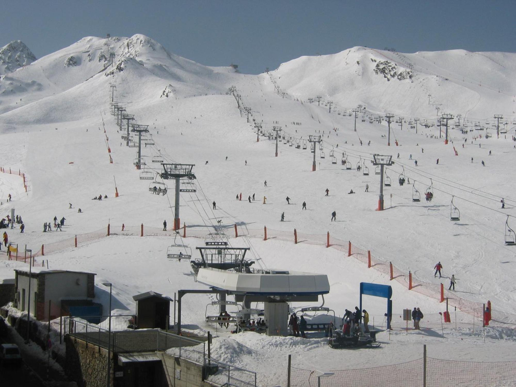 Apartamentos Grifovacances Tres Estrelles Club Pas De La Casa Exteriör bild