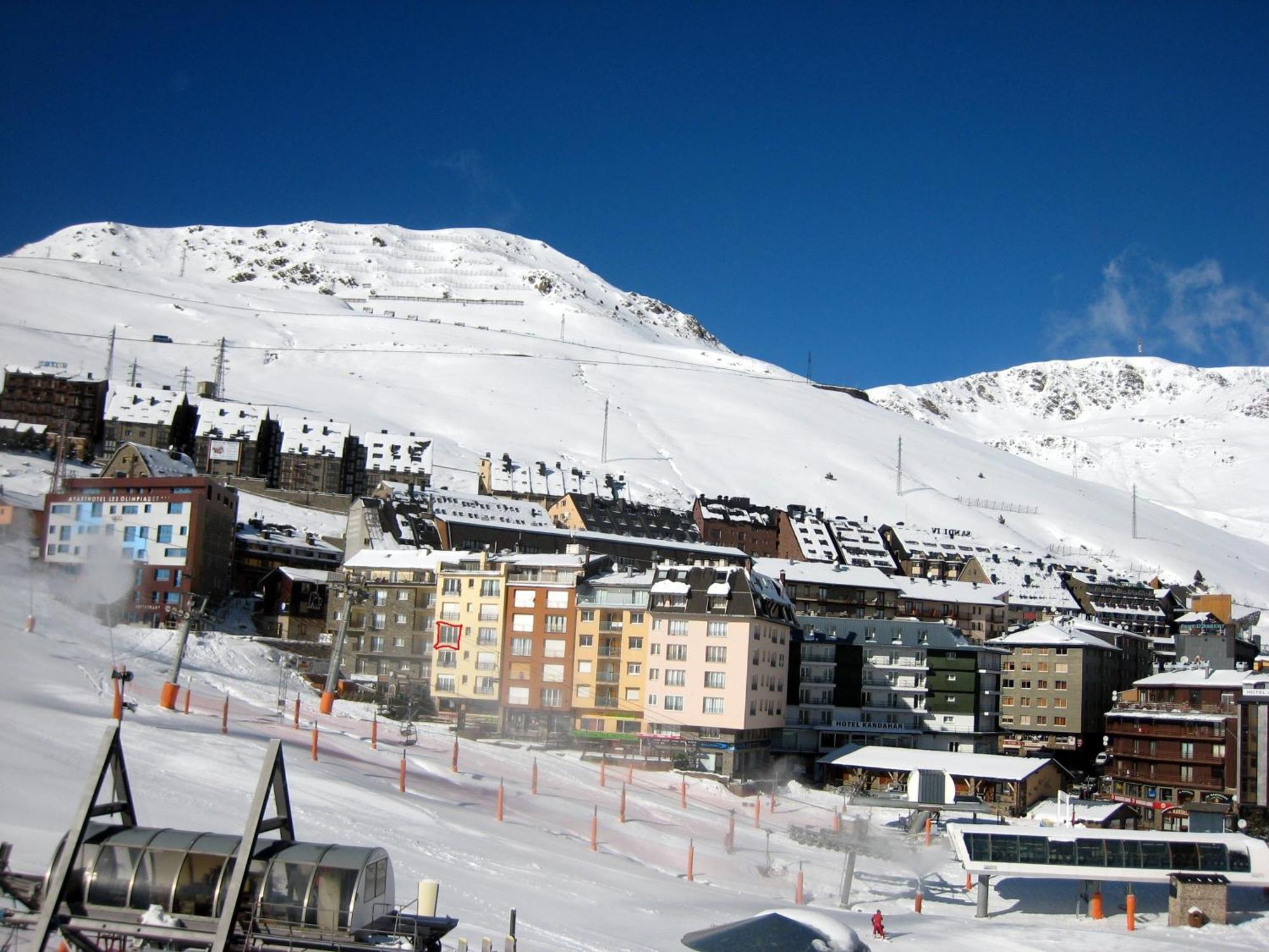 Apartamentos Grifovacances Tres Estrelles Club Pas De La Casa Exteriör bild