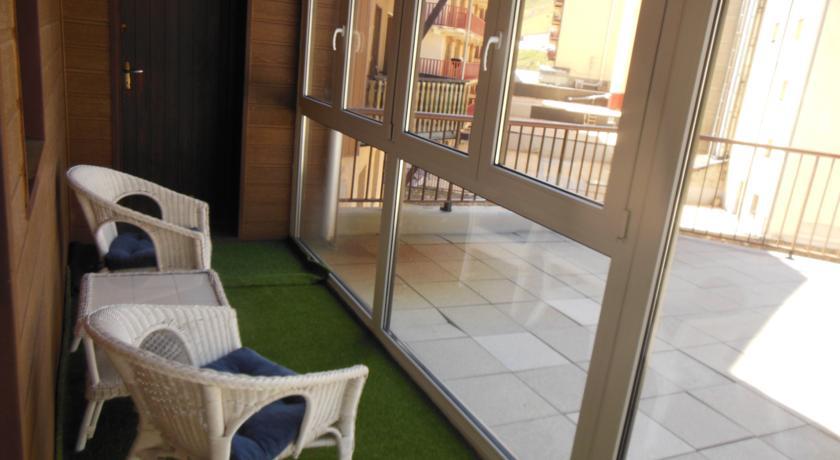 Apartamentos Grifovacances Tres Estrelles Club Pas De La Casa Rum bild
